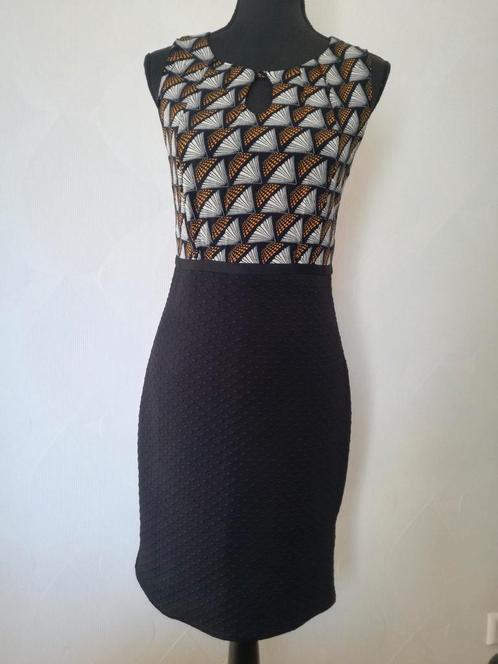 Zwarte jurk afrikaanse print maat 38 Smashed lemon, Kleding | Dames, Jurken, Zo goed als nieuw, Maat 38/40 (M), Zwart, Ophalen of Verzenden