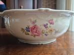 Mooie porseleinen schaal van Mosa Maastricht, Antiek en Kunst, Antiek | Keramiek en Aardewerk, Ophalen of Verzenden