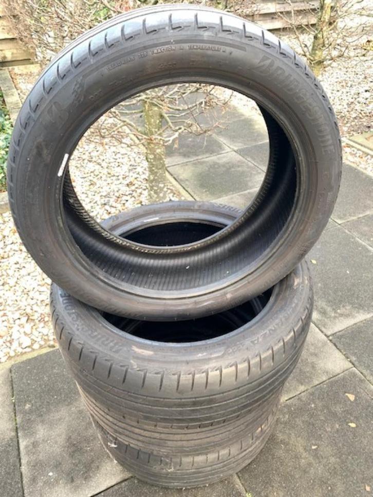 Autoband, Auto-onderdelen, Banden en Velgen, Band(en), Zomerbanden, 18 inch, 225 mm, Personenwagen, Gebruikt, Ophalen