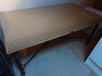 Exclusieve rotan tafel met glazen plaat en stalen frame, Ophalen, Gebruikt, Glas, 50 tot 100 cm