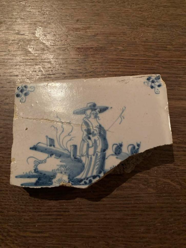 17e Eeuwse Tegel Fragment, Antiek en Kunst, Antiek | Wandborden en Tegels, Ophalen of Verzenden