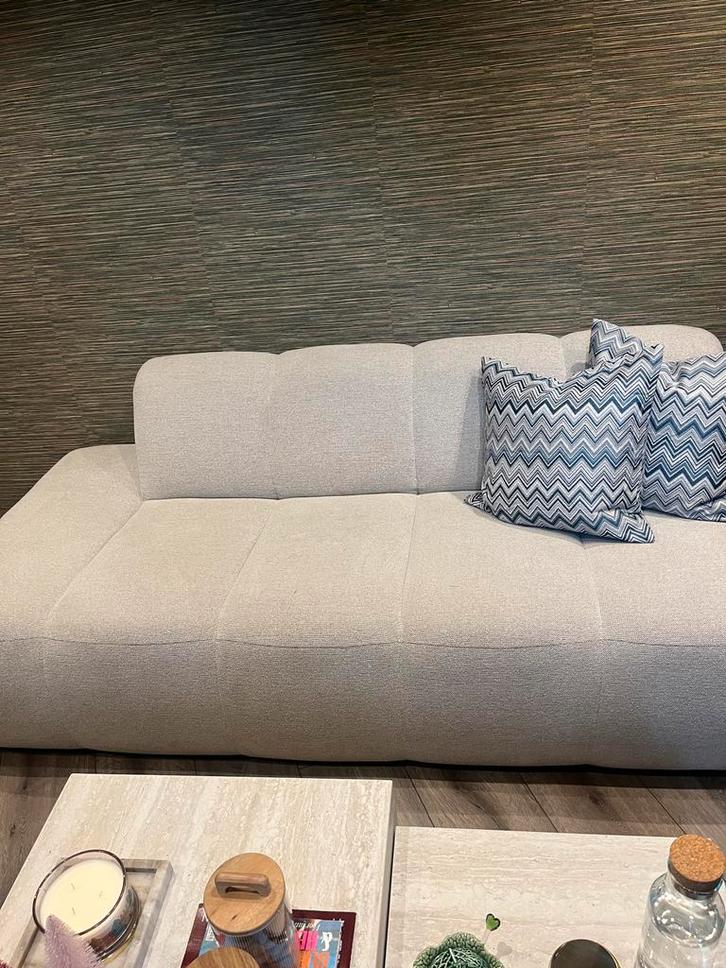 Beige Bank - Stijlvol en Comfortabel, Huis en Inrichting, Banken | Bankstellen, Zo goed als nieuw, Rechte bank, Vierpersoons of meer