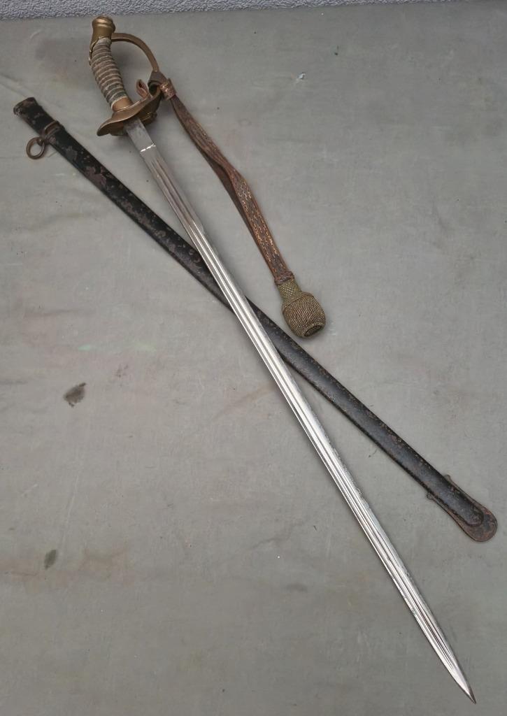 WWI Duits OfficerSword withZ Crest Maker monogram Wilhelm II, Verzamelen, Militaria | Algemeen, Landmacht, Zwaard of Sabel, Duitsland