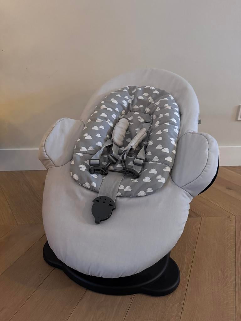 Titel: Stokke steps bouncer 2-in-1 + Newborn set, Ophalen of Verzenden, Gebruikt