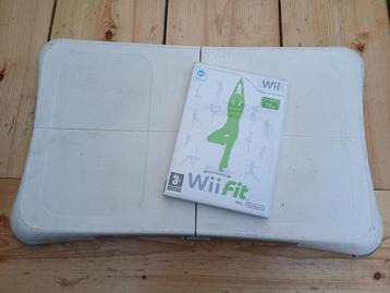 Wii Fit met balance board beschikbaar voor biedingen