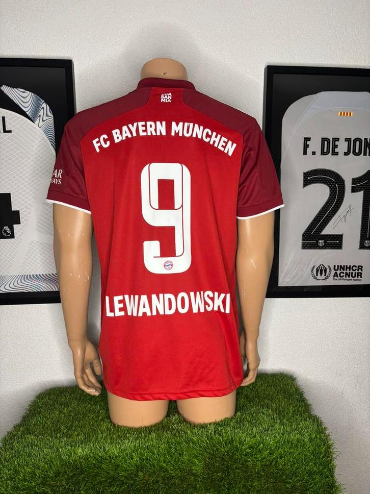 Bayern München thuisshirt 2021/2022 Lewandowski, Sport en Fitness, Voetbal, Zo goed als nieuw, Shirt, Maat L, Ophalen of Verzenden