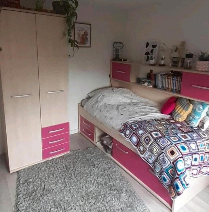 Kinderkamer set - Bed en opbergruimte, Kinderen en Baby's, Kinderkamer | Complete kinderkamers, Zo goed als nieuw, Meisje, Ophalen
