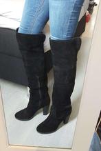Overknee laarzen, suede, Kleding | Dames, Schoenen, Hoge laarzen, Zwart, Ophalen of Verzenden, Invito