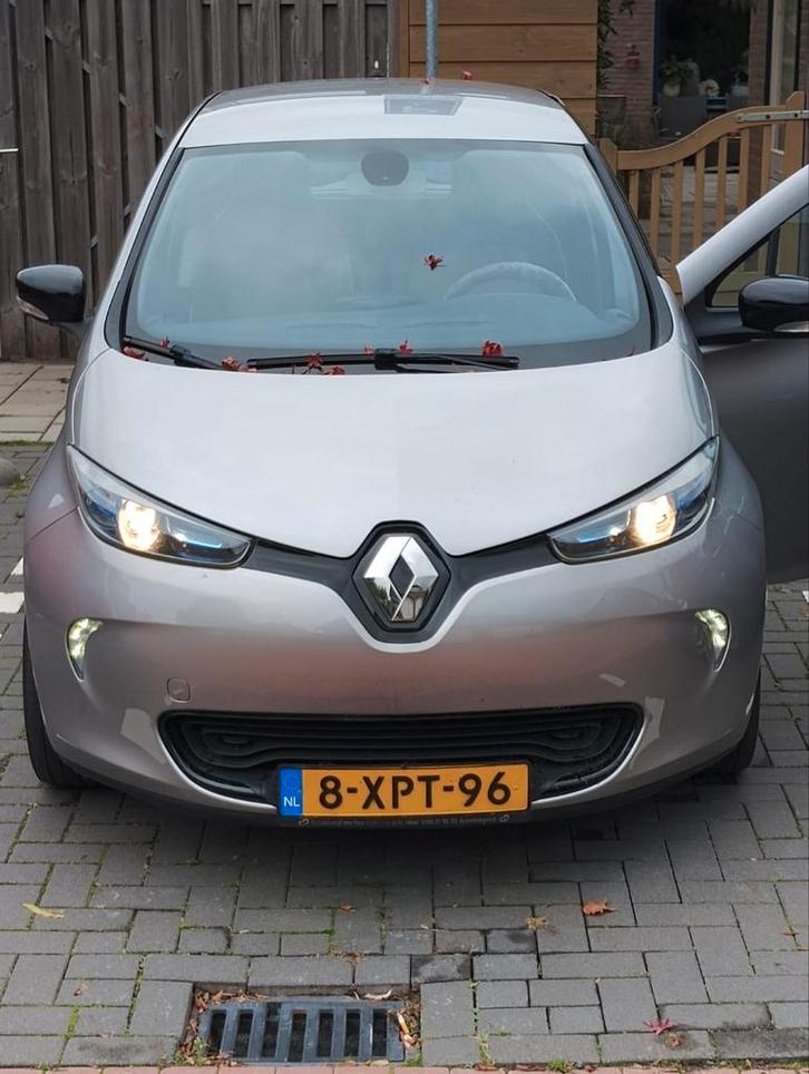  Renault ZOE Q210 Zen 22kwh bj2014, Auto's, Renault, Particulier, ZOE, Elektrisch, Hatchback, Automaat, Origineel Nederlands, Zilver of Grijs