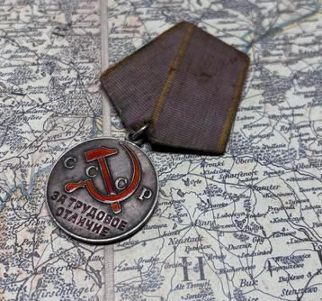 Sovjet Medaille Voor Arbeidsonderscheiding USSR beschikbaar voor biedingen