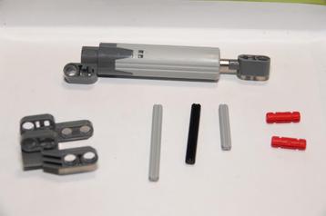 Lego Technic Linear Actuator compleet 61927c01 + 61904 beschikbaar voor biedingen