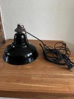 Gave vintage metalen geëmailleerde fabriekslamp , hanglamp ., Huis en Inrichting, Lampen | Hanglampen, Ophalen of Verzenden, Gebruikt