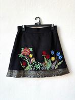 Desigual Mini Rok met Bloemen - Maat S, Maat 38/40 (M), Zwart, Ophalen of Verzenden, Gedragen