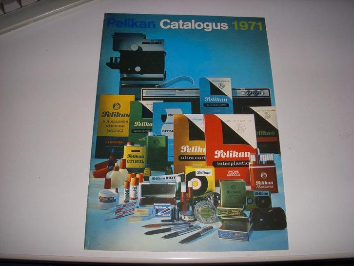 Pelikan catalogus 1971, schrijfwaren TOP staat, Boeken, Catalogussen en Folders, Gelezen, Catalogus, Ophalen of Verzenden