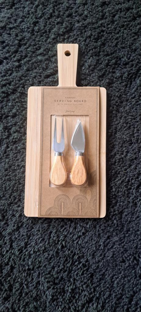 Serveerplank (Jens) met kaasbestek. Nieuw, Huis en Inrichting, Keuken | Keukenbenodigdheden, Nieuw, Ophalen of Verzenden