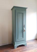 Landelijke klassieke kast, eendeurskast, servieskast legkast, Antiek en Kunst, Ophalen of Verzenden