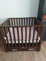 TWF box inc matras en extra kleed, Ophalen, Gebruikt
