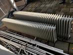Vintage ledenradiator, Ophalen, 30 tot 80 cm, Gebruikt, Radiator