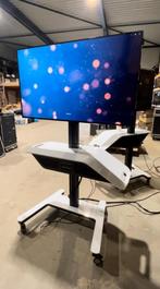 1x Samsung 55" scherm op verrijdbaar statief incl. Bose, Ophalen, Samsung, Zo goed als nieuw, Samsung