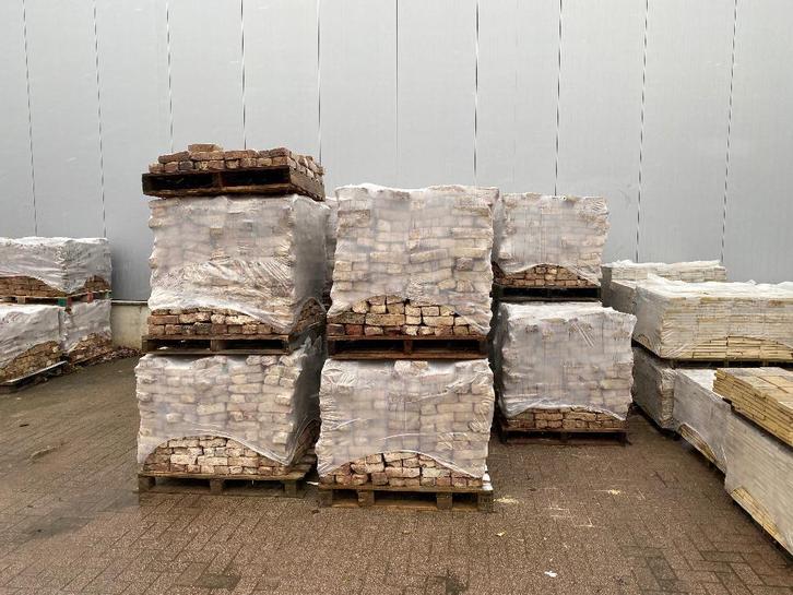 Gerecupereerde metselstenen, blauw steen, veldbrandstenen, Doe-het-zelf en Verbouw, Metselstenen, Gebruikt, Bakstenen, Ophalen of Verzenden