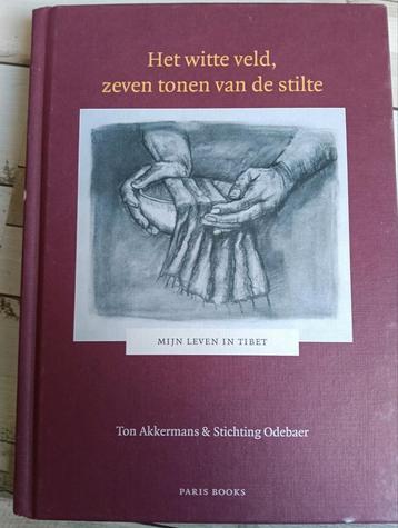 Ton Akkermans - Het witte veld, zeven tonen van de stilte beschikbaar voor biedingen