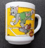 Vintage beker Tom en Jerry Basketbal ( Dixan) Arcopal, Verzamelen, Ophalen of Verzenden, Zo goed als nieuw, Gebruiksvoorwerp