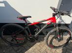 Btwin rockrider 560 mountainbike met hydrolische remmen, Ophalen, Zo goed als nieuw, 26 inch of meer, Versnellingen