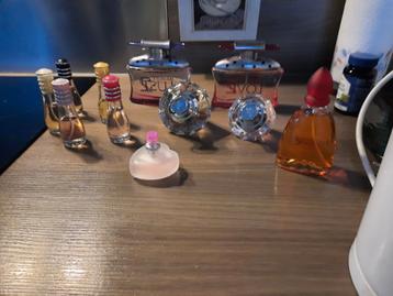 parfum flesjes 10 stuks nieuw samen voor 10 euro