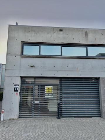 Bedrijfsruimte 50m² in Nieuw-Vennep beschikbaar voor biedingen