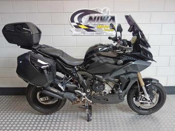 BMW S 1000 XR (bj 2023) beschikbaar voor biedingen