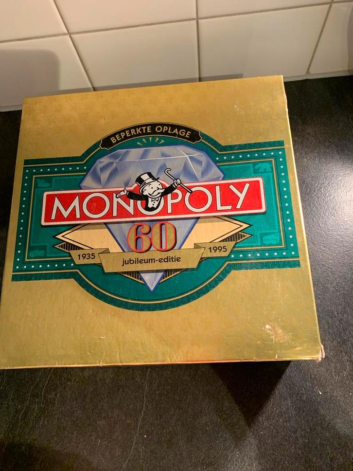 Monopoly 60 Jaar Jubileumeditie - Beperkte Oplage, Hobby en Vrije tijd, Gezelschapsspellen | Bordspellen, Zo goed als nieuw, Drie of vier spelers