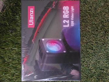Ulanzi L2 RGB COB Magnetic Video Light nieuw in seal beschikbaar voor biedingen