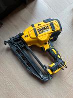 DeWALT DCN660D2-QW accu tacker 18V 2x 2,0Ah Li-ion, Ophalen of Verzenden, Zo goed als nieuw
