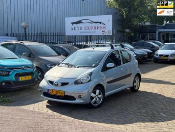 Toyota Aygo 1.0-12V Sport/Airco/Eerst Eignaar/Nap/Nieuw Apk/ beschikbaar voor biedingen