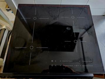 Inductiekookplaat - Gebruikt, zonder stekker beschikbaar voor biedingen