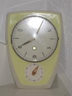 Kaiser Vintage Pastel Gele Aardewerk Wandklok, Ophalen