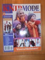 Knipmode november 2004 smoking, sint en piet pak, Overige typen, Vrouw, Ophalen of Verzenden, Zo goed als nieuw