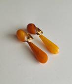 Vintage oorclips van jaren1950,natuurlijke Baltische amber, Verzenden, Overige materialen, Oorbellen