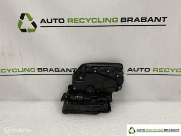 Portierslot Mechanisme Rechts Achter BMW X1 F48 51227281940 beschikbaar voor biedingen