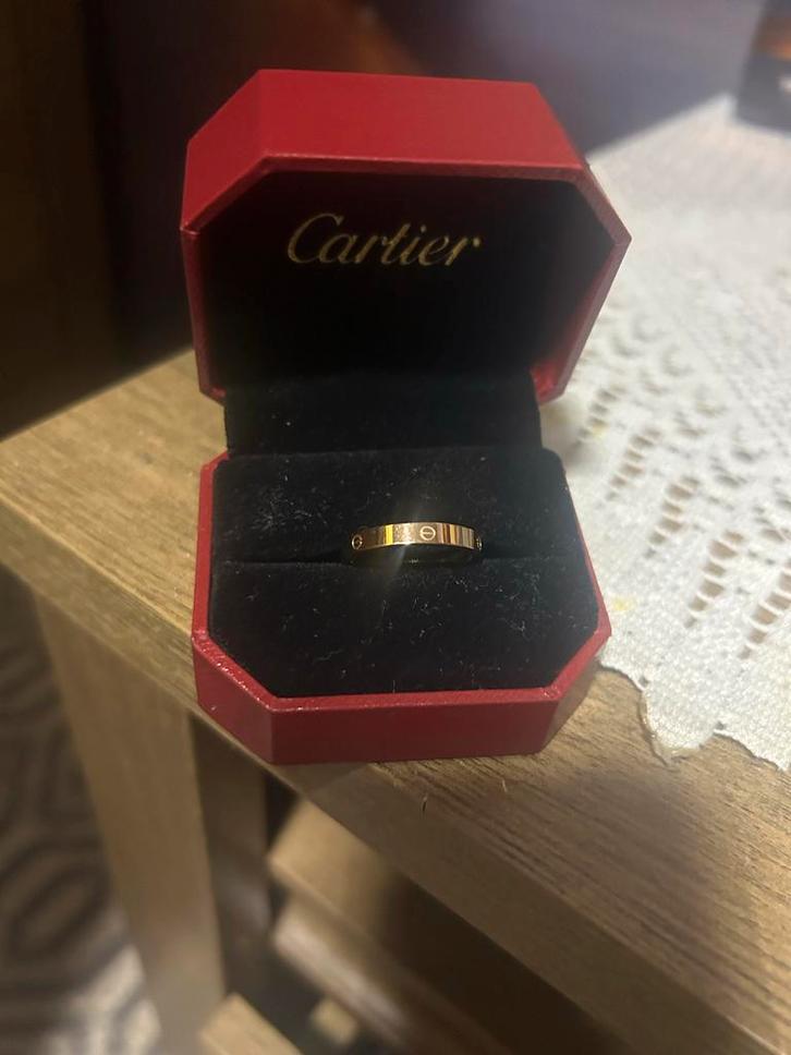 Cartier Ring met Doos, Kaart & Tasje, Sieraden, Tassen en Uiterlijk, Ringen, Zo goed als nieuw, Dame, 18 tot 19, Overige kleuren