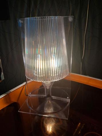 Kartell Take Lamp beschikbaar voor biedingen