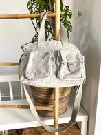 Kipling Defea MM - Schoudertas - zilver grijs, Sieraden, Tassen en Uiterlijk, Ophalen of Verzenden, Zo goed als nieuw, Grijs, Kipling