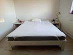 Bed met matras 180x200 cm, Ophalen, Gebruikt, Beige, Tweepersoons