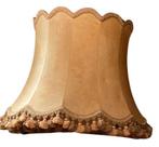 Vintage lampenkap / 'rawhide' lamp shade, Huis en Inrichting, Lampen | Lampenkappen, Ophalen, Rond