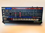 Roland JU-06A + DK-01 Dock, Ophalen of Verzenden, Zo goed als nieuw, Overige aantallen, Roland