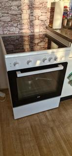 Keramische fornuis met oven, Witgoed en Apparatuur, Fornuizen, Ophalen, Hete lucht, 60 cm of meer, Keramisch