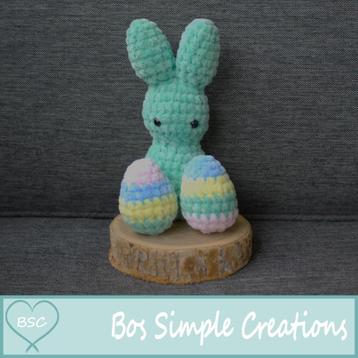 Gehaakte Peep Bunny Groen met paaseitjes | Amigurumi Knuffel