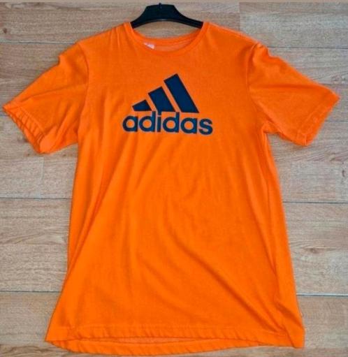 T Shirt Oranje Adidas maat 176, Kinderen en Baby's, Kinderkleding | Maat 176, Zo goed als nieuw, Jongen, Shirt of Longsleeve, Ophalen of Verzenden