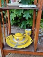 Petrus Regout model Jacoba ontwerp Johan Lint, Antiek en Kunst, Antiek | Servies los, Ophalen of Verzenden