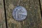 Medaille of penning biljarten mog. zilver., Postzegels en Munten, Penningen en Medailles, Ophalen of Verzenden, Overige materialen